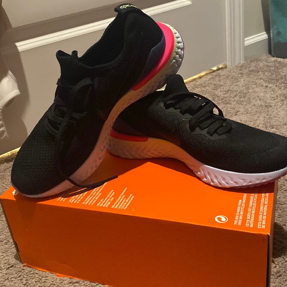 Nike epic react flyknit 2